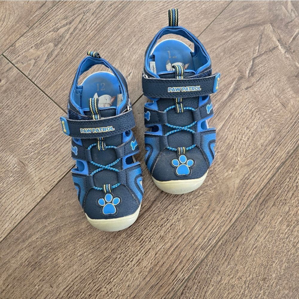 Paw patrol sandals toddler size 12